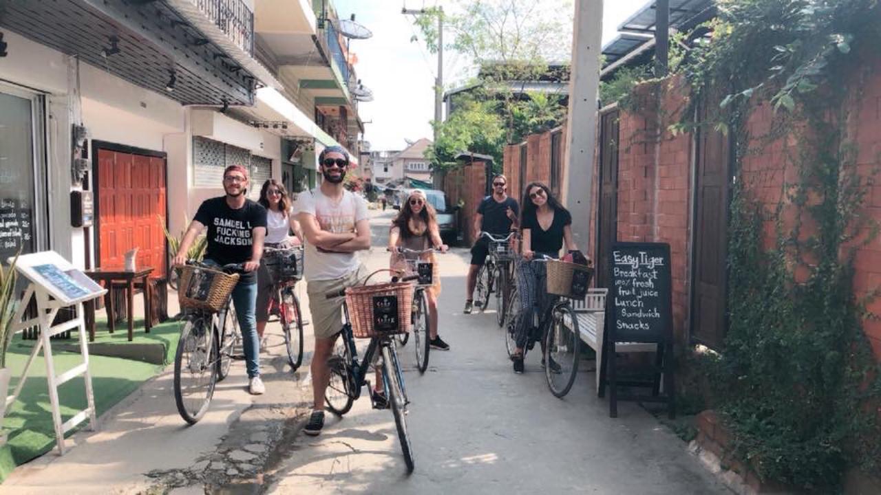 At Box Hostel Chiang Mai Eksteriør billede